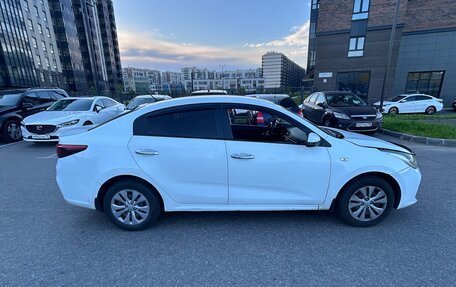 KIA Rio IV, 2018 год, 700 000 рублей, 7 фотография