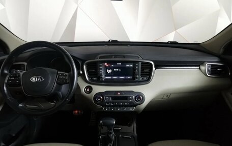 KIA Sorento III Prime рестайлинг, 2018 год, 3 220 000 рублей, 10 фотография