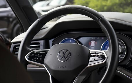 Volkswagen Touareg III, 2021 год, 5 365 000 рублей, 14 фотография