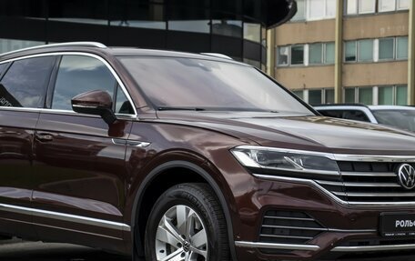 Volkswagen Touareg III, 2021 год, 5 365 000 рублей, 24 фотография