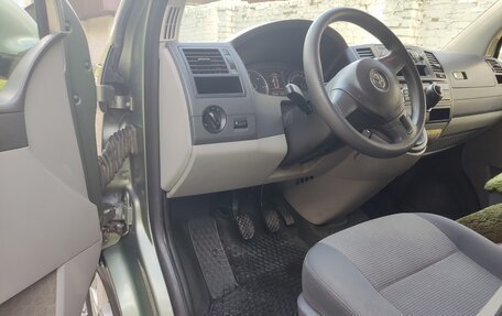 Volkswagen Caravelle T5, 2011 год, 2 950 000 рублей, 7 фотография