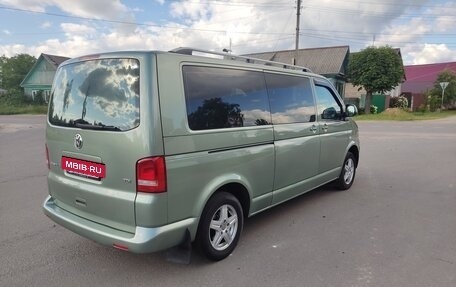 Volkswagen Caravelle T5, 2011 год, 2 950 000 рублей, 4 фотография