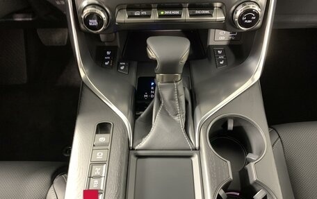 Lexus LX, 2024 год, 24 590 000 рублей, 27 фотография