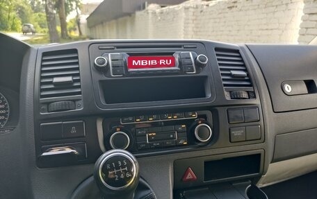 Volkswagen Caravelle T5, 2011 год, 2 950 000 рублей, 12 фотография