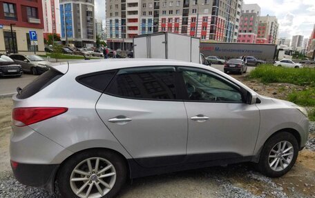 Hyundai ix35 I рестайлинг, 2012 год, 1 500 000 рублей, 2 фотография