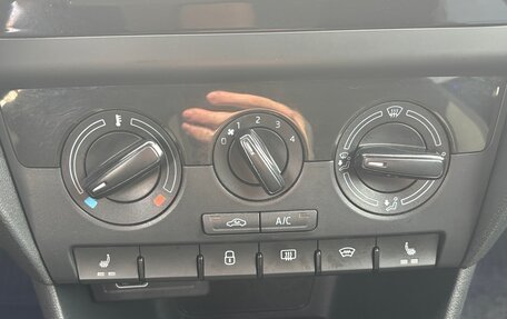 Skoda Rapid I, 2018 год, 1 250 000 рублей, 11 фотография