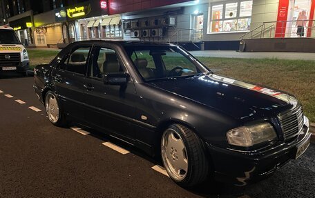 Mercedes-Benz C-Класс, 1997 год, 890 000 рублей, 2 фотография