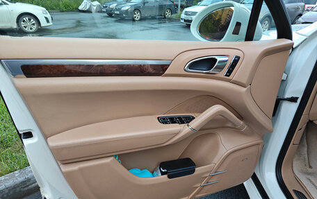 Porsche Cayenne III, 2010 год, 2 680 000 рублей, 8 фотография