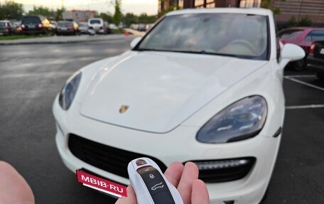 Porsche Cayenne III, 2010 год, 2 680 000 рублей, 15 фотография