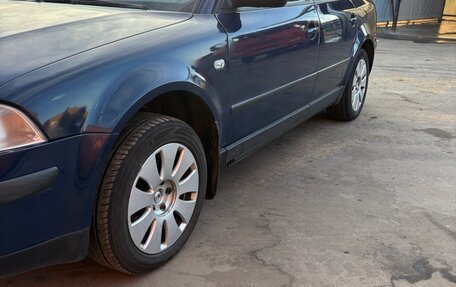 Volkswagen Passat B5+ рестайлинг, 2002 год, 380 000 рублей, 2 фотография