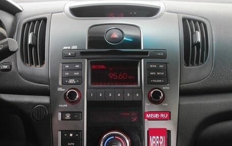 KIA Cerato III, 2010 год, 685 000 рублей, 15 фотография