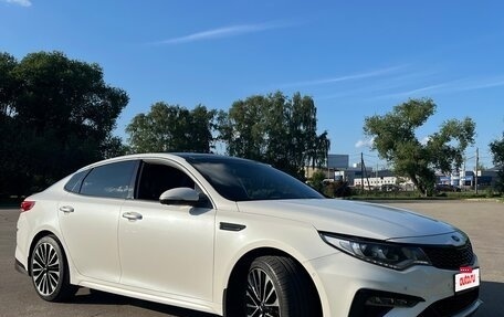 KIA Optima IV, 2018 год, 1 930 000 рублей, 2 фотография