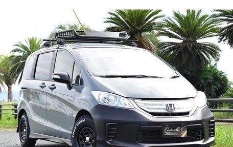 Honda Freed I, 2014 год, 840 001 рублей, 5 фотография