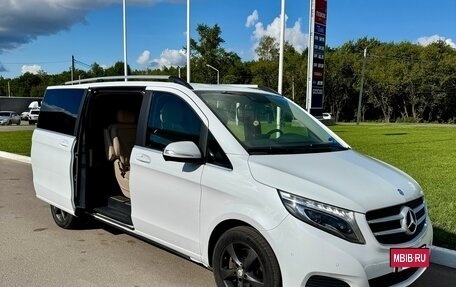 Mercedes-Benz V-Класс, 2014 год, 3 200 000 рублей, 2 фотография