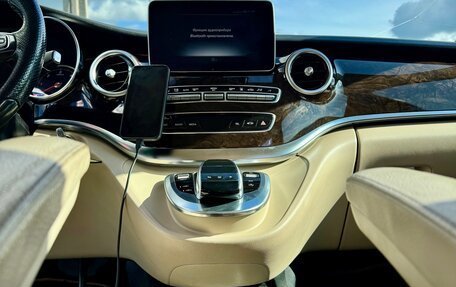 Mercedes-Benz V-Класс, 2014 год, 3 200 000 рублей, 17 фотография