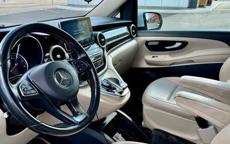 Mercedes-Benz V-Класс, 2014 год, 3 200 000 рублей, 15 фотография
