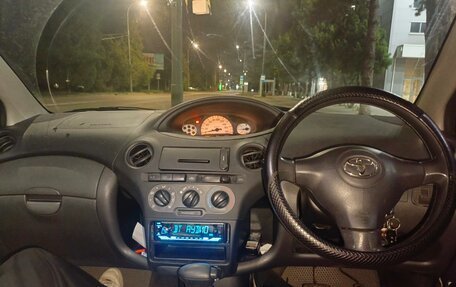 Toyota Vitz, 2004 год, 420 000 рублей, 9 фотография