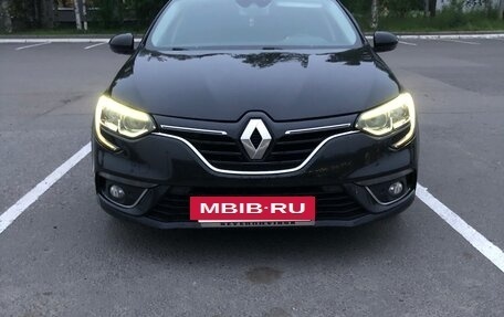 Renault Megane IV, 2019 год, 1 750 000 рублей, 2 фотография