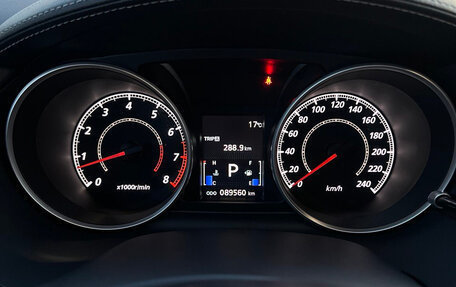 Mitsubishi Outlander III рестайлинг 3, 2010 год, 1 825 000 рублей, 11 фотография