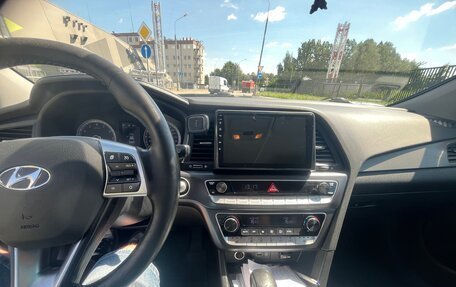 Hyundai Sonata VII, 2018 год, 1 390 000 рублей, 9 фотография