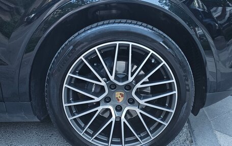 Porsche Cayenne III, 2018 год, 7 680 000 рублей, 3 фотография