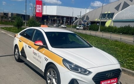 Hyundai Sonata VII, 2018 год, 1 390 000 рублей, 2 фотография