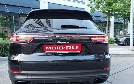 Porsche Cayenne III, 2018 год, 7 680 000 рублей, 11 фотография