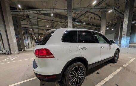 Volkswagen Touareg III, 2015 год, 2 750 000 рублей, 8 фотография