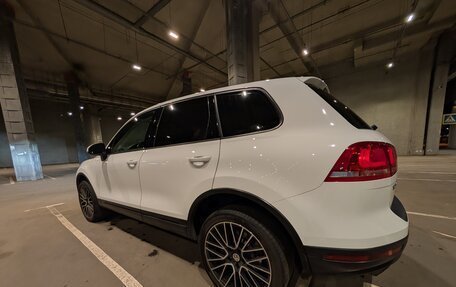 Volkswagen Touareg III, 2015 год, 2 750 000 рублей, 9 фотография