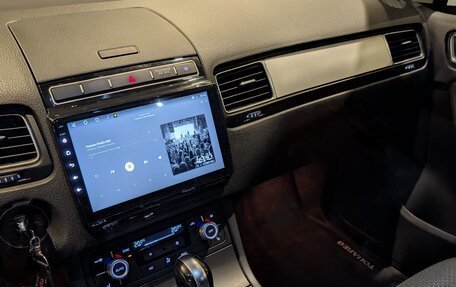Volkswagen Touareg III, 2015 год, 2 750 000 рублей, 16 фотография