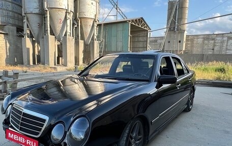 Mercedes-Benz E-Класс, 1997 год, 500 000 рублей, 10 фотография