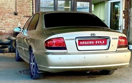 Hyundai Sonata IV рестайлинг, 2004 год, 420 000 рублей, 3 фотография