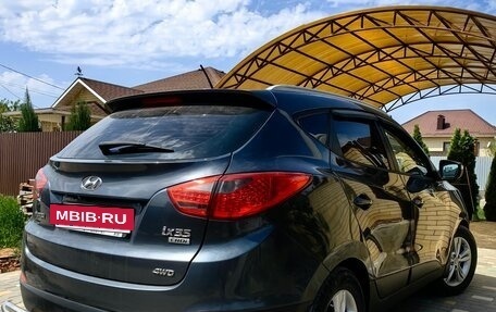 Hyundai ix35 I рестайлинг, 2010 год, 1 300 000 рублей, 2 фотография