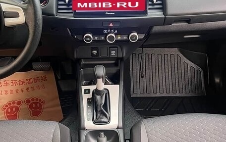 Honda Fit, 2022 год, 1 250 000 рублей, 20 фотография