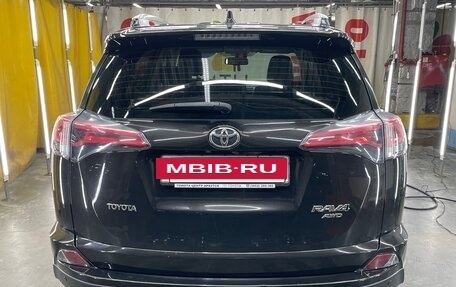 Toyota RAV4, 2016 год, 2 600 000 рублей, 2 фотография