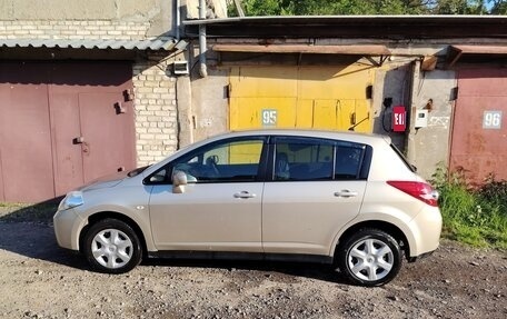 Nissan Tiida, 2011 год, 750 000 рублей, 1 фотография
