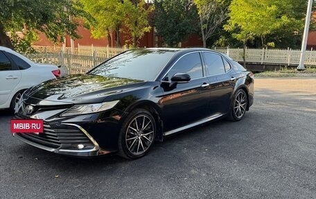 Toyota Camry, 2018 год, 2 530 000 рублей, 2 фотография
