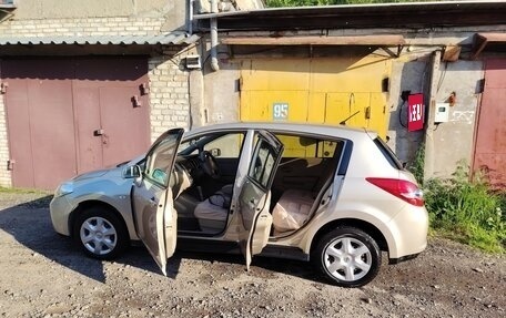 Nissan Tiida, 2011 год, 750 000 рублей, 4 фотография