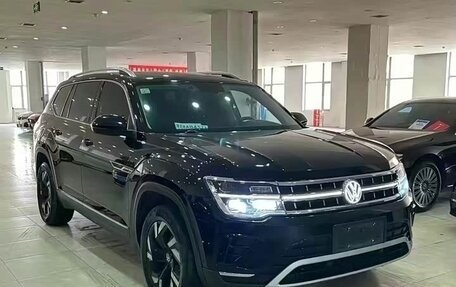 Volkswagen Teramont I, 2021 год, 3 450 000 рублей, 2 фотография