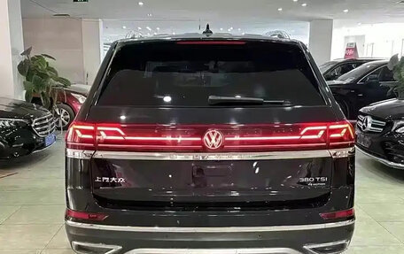 Volkswagen Teramont I, 2021 год, 3 450 000 рублей, 3 фотография