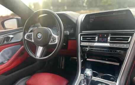 BMW 8 серия, 2022 год, 6 920 000 рублей, 9 фотография
