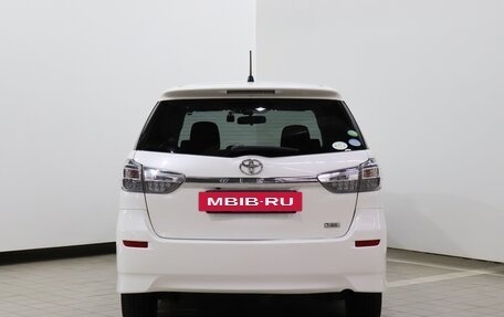 Toyota Wish II, 2013 год, 1 280 000 рублей, 6 фотография