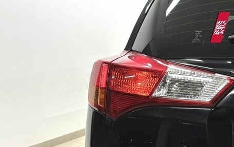 Toyota RAV4, 2015 год, 1 829 000 рублей, 10 фотография