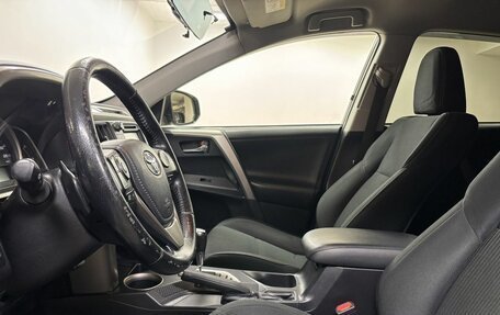 Toyota RAV4, 2015 год, 1 829 000 рублей, 11 фотография