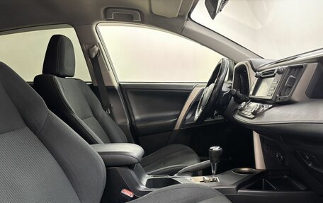 Toyota RAV4, 2015 год, 1 829 000 рублей, 12 фотография