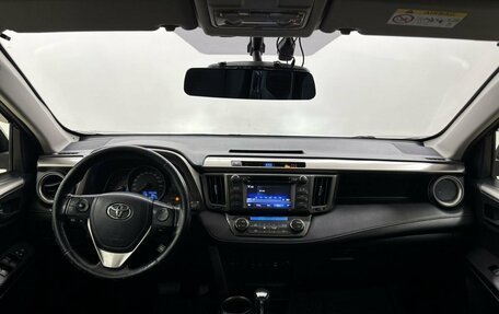 Toyota RAV4, 2015 год, 1 829 000 рублей, 17 фотография