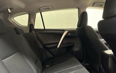 Toyota RAV4, 2015 год, 1 829 000 рублей, 13 фотография