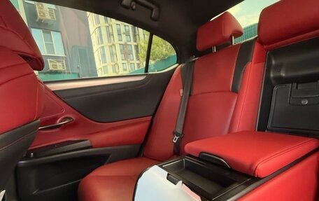 Lexus ES VII, 2020 год, 4 400 000 рублей, 14 фотография