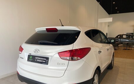 Hyundai ix35 I рестайлинг, 2012 год, 1 100 000 рублей, 4 фотография