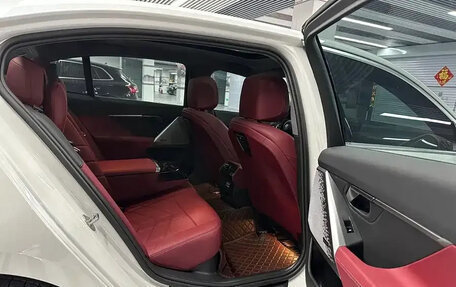 BMW 5 серия, 2024 год, 5 900 111 рублей, 22 фотография